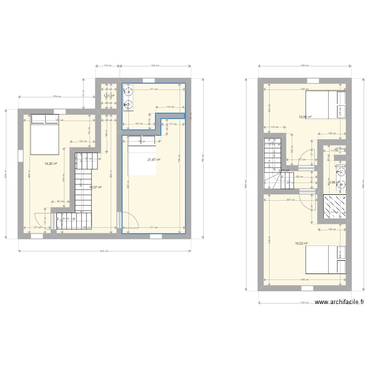 Chasseneuil Projet 1er. Plan de 8 pièces et 84 m2