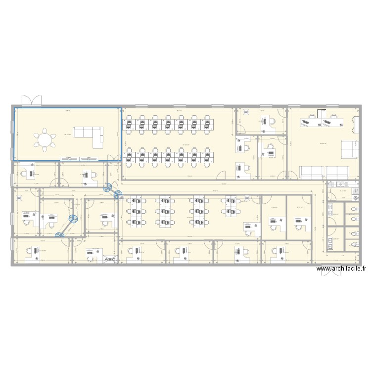 BUR KIRIAT. Plan de 27 pièces et 440 m2