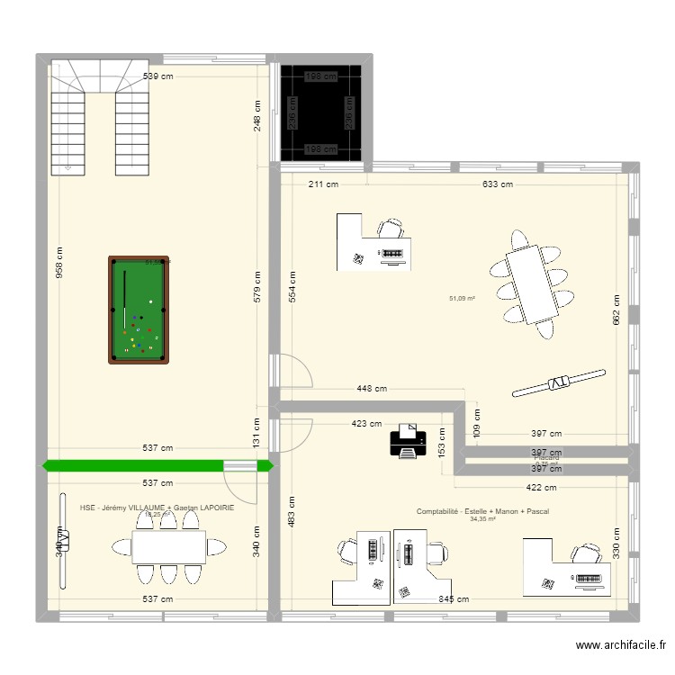Bureaux étage. Plan de 6 pièces et 161 m2