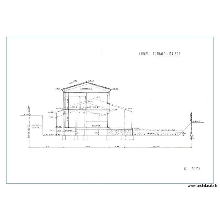 coupe EO. Plan de 0 pièce et 0 m2