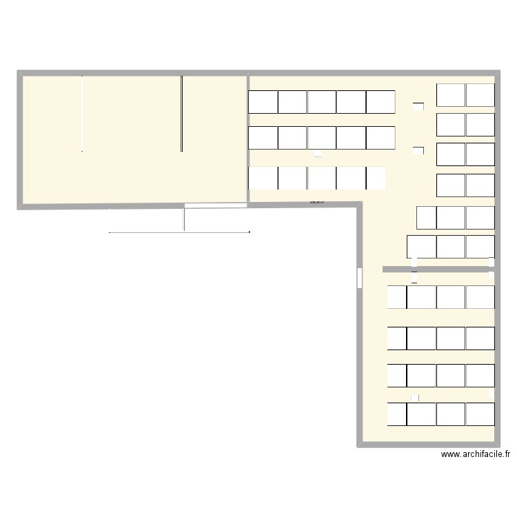 Entrepôt avec Racks. Plan de 1 pièce et 238 m2