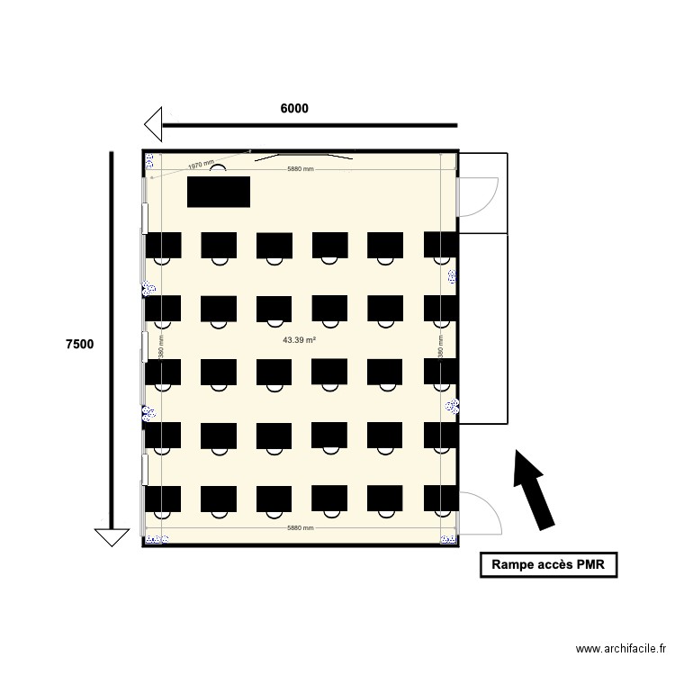 PLAN       SALLE DE COUR. Plan de 0 pièce et 0 m2