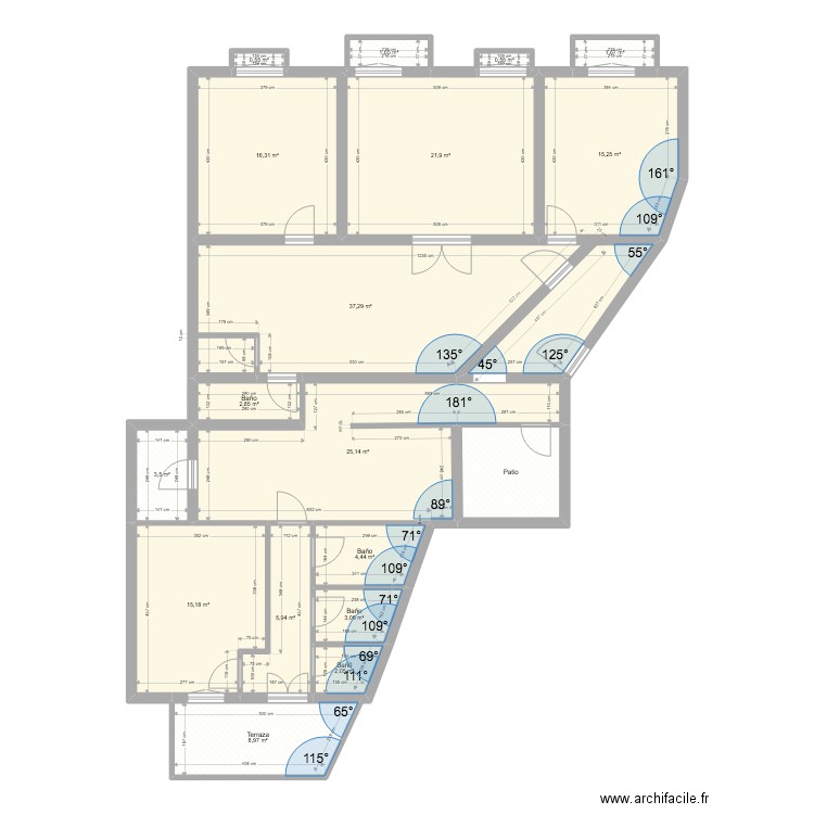 Plaza España. Plan de 18 pièces et 173 m2