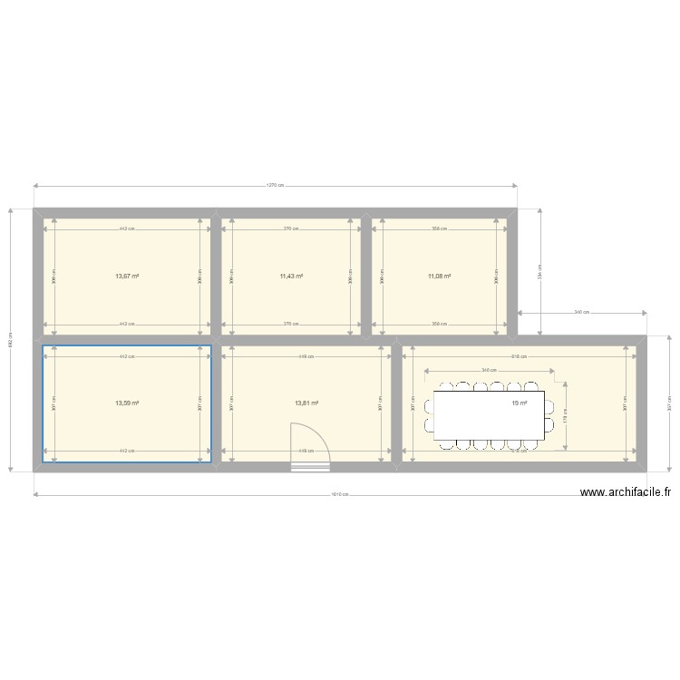 Trabajo oficina iyr. Plan de 6 pièces et 83 m2