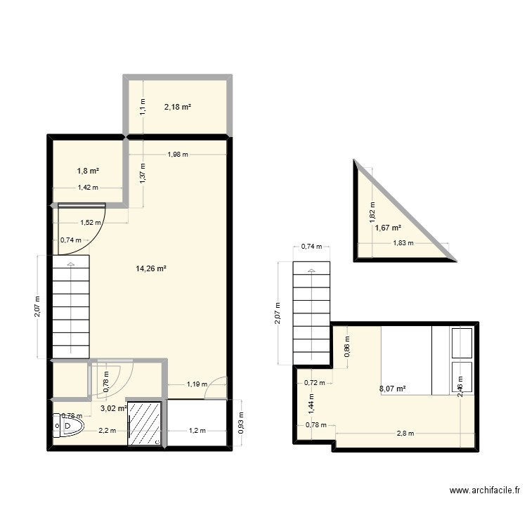Studio Eiffel. Plan de 8 pièces et 33 m2