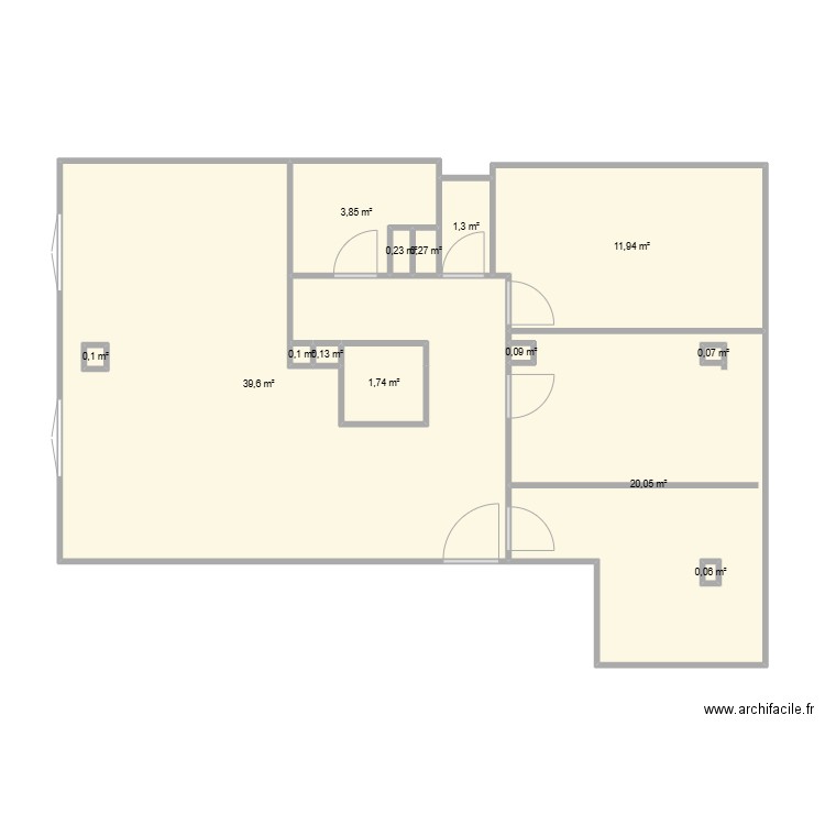 77 m2 cuisine gauche. Plan de 14 pièces et 80 m2