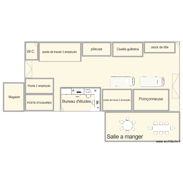 stage. Plan de 0 pièce et 0 m2
