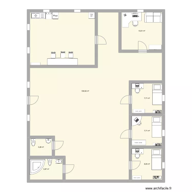 isshak. Plan de 7 pièces et 177 m²