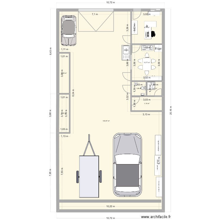 dépot1. Plan de 8 pièces et 198 m2