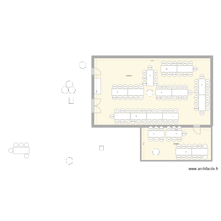 Mariage. Plan de 2 pièces et 130 m2