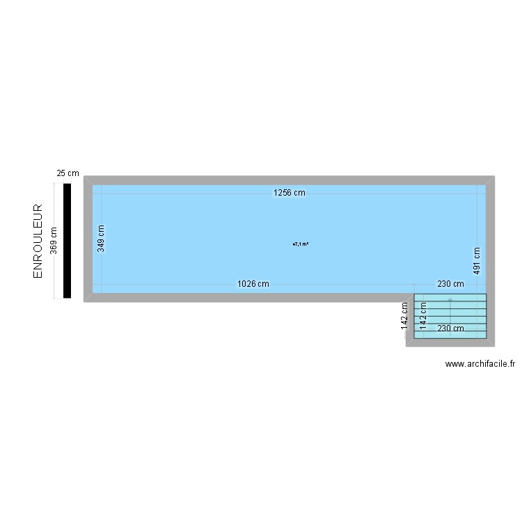 PISCINE. Plan de 1 pièce et 47 m2