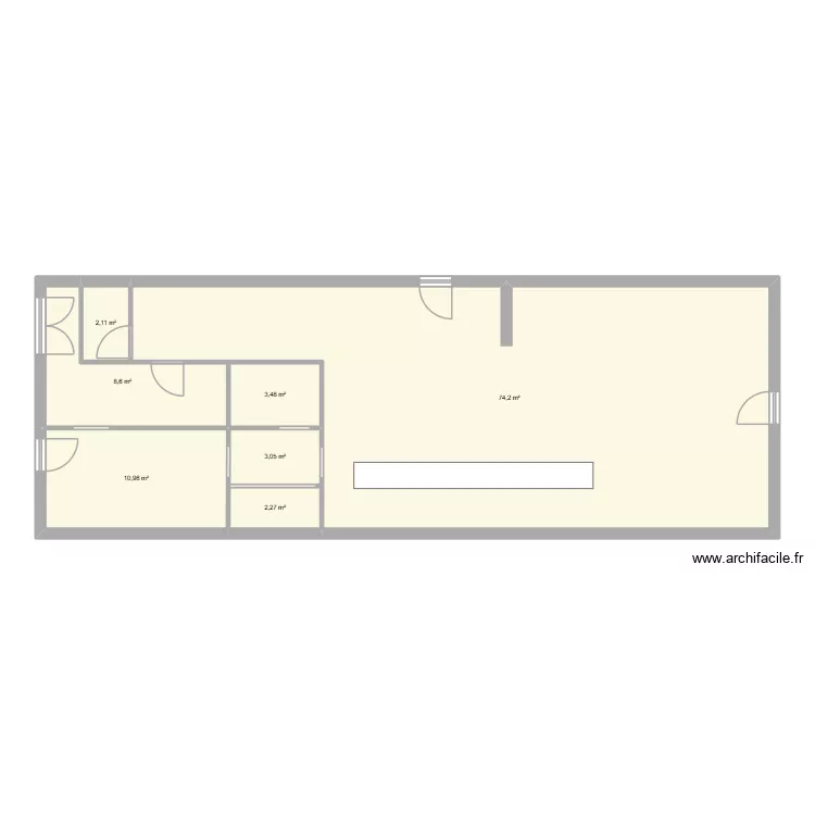BAR. Plan de 7 et 105 m² BAR. Plan de 7 et 105 m²