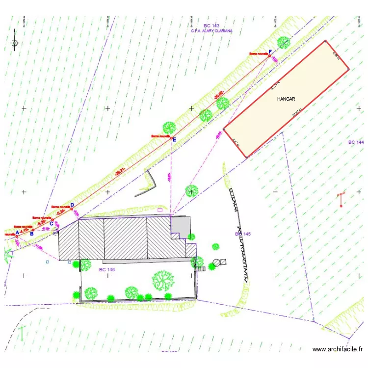 Hangar Cairanne pour g&eacute;om&egrave;tre. Plan de 