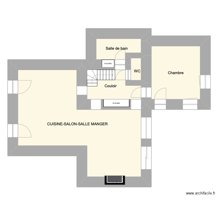 VERTOU RDC. Plan de 5 pièces et 84 m2