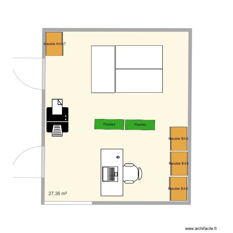 Salle de cour BAS. Plan de 0 pièce et 0 m2