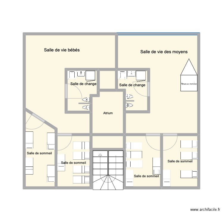 Étage. Plan de 11 pièces et 39 m2