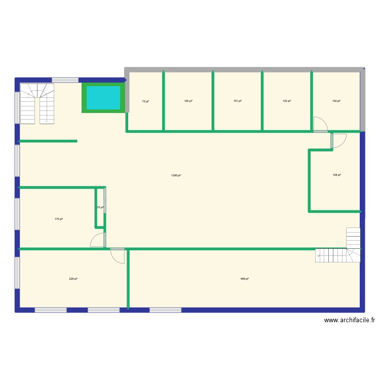 225 Seigneuriale agrand 1er Étage ascenseur. Plan de 11 pièces et 259 m2