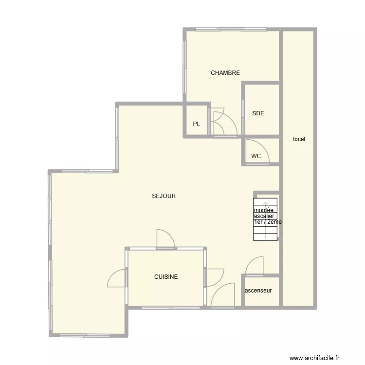 monaco 1ER. Plan de 9 Pièces et 66 m²