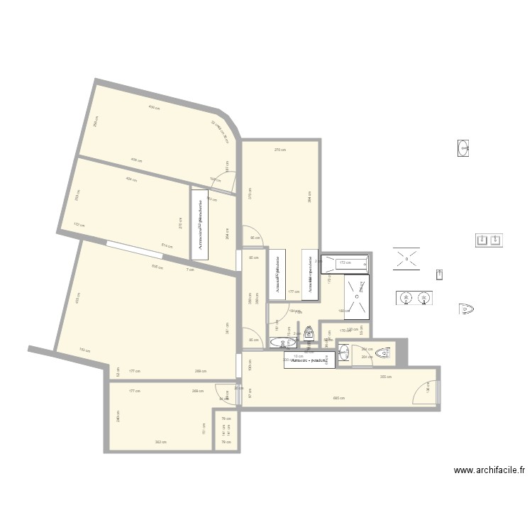 PINZUTU. Plan de 0 pièce et 0 m2