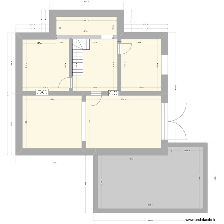 flohn1erTOBE2. Plan de 14 pièces et 83 m2