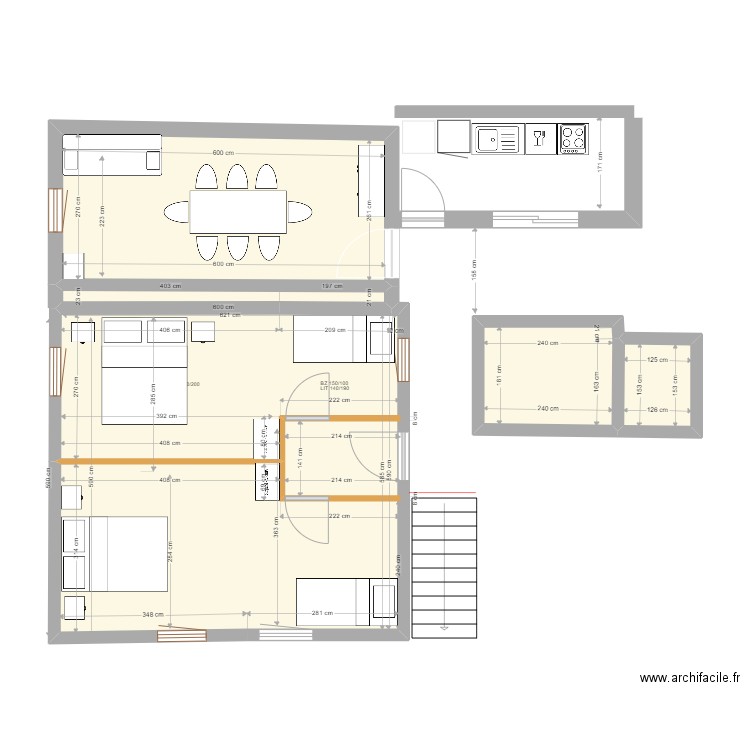 petite maison P-14. Plan de 5 pièces et 60 m2