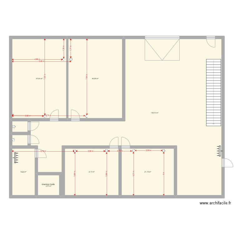 ateliers evacuation . Plan de 7 pièces et 265 m2