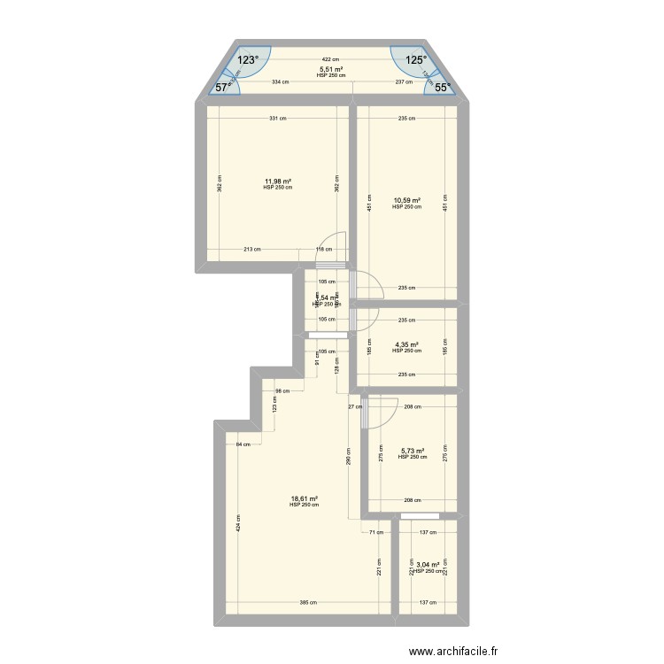 dina benfica. Plan de 8 pièces et 61 m2