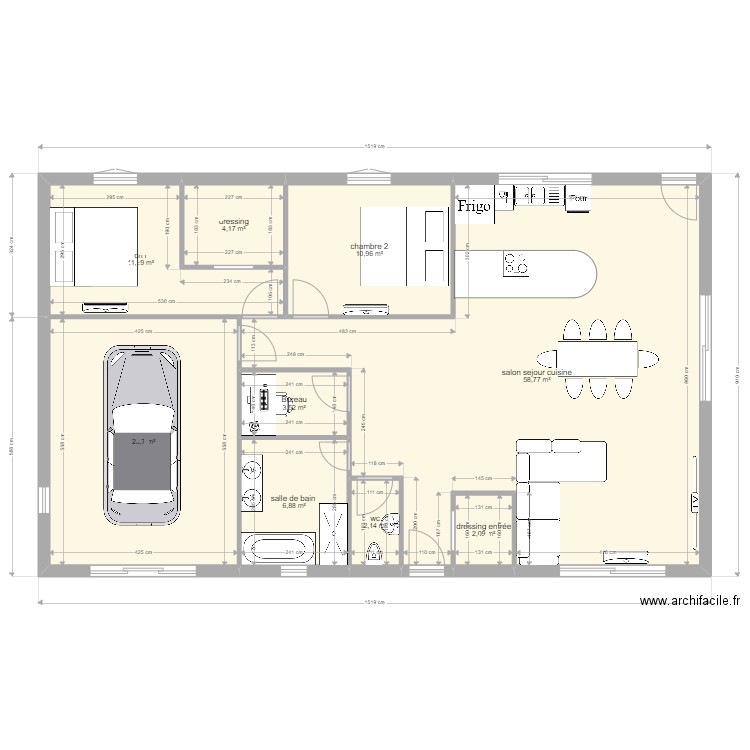 253. Plan de 9 pièces et 123 m2