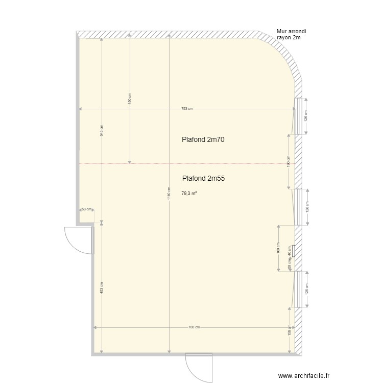 Salle de cours. Plan de 1 pièce et 79 m2