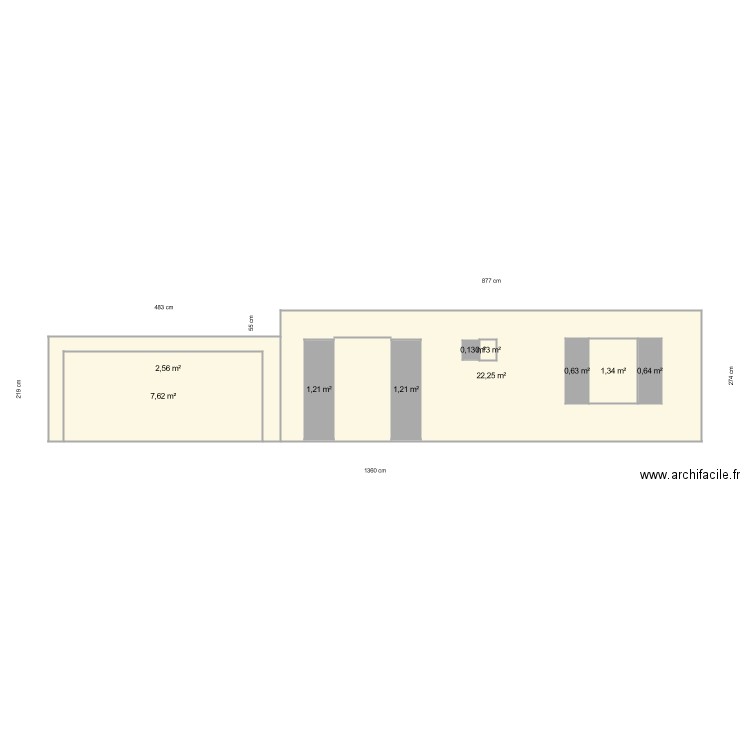 façade sud avant travaux. Plan de 0 pièce et 0 m2