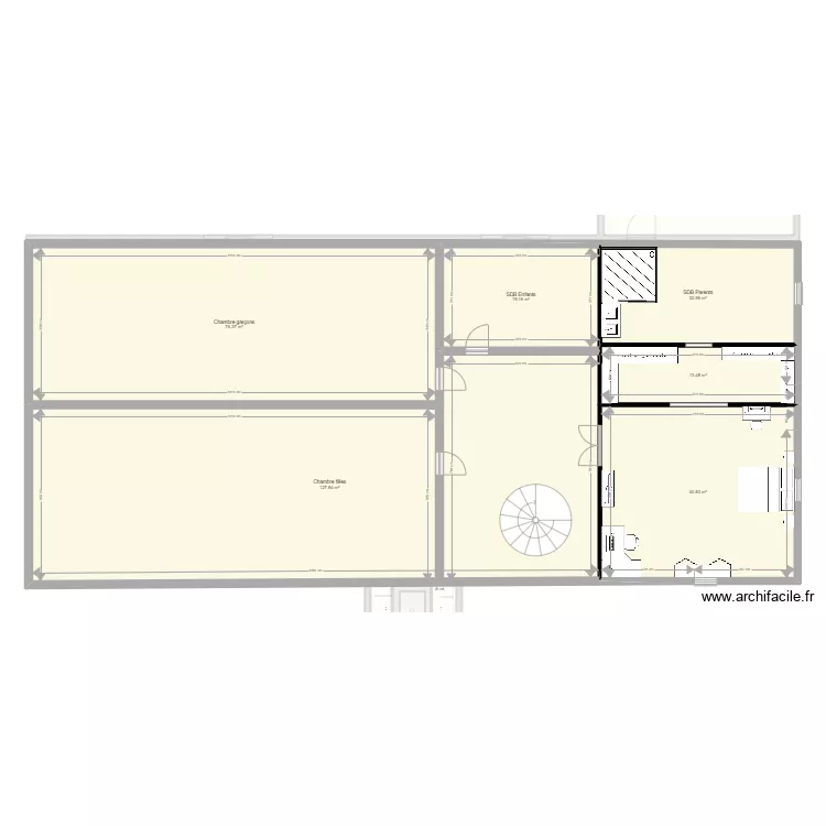 Champs Georges 3. Plan de 