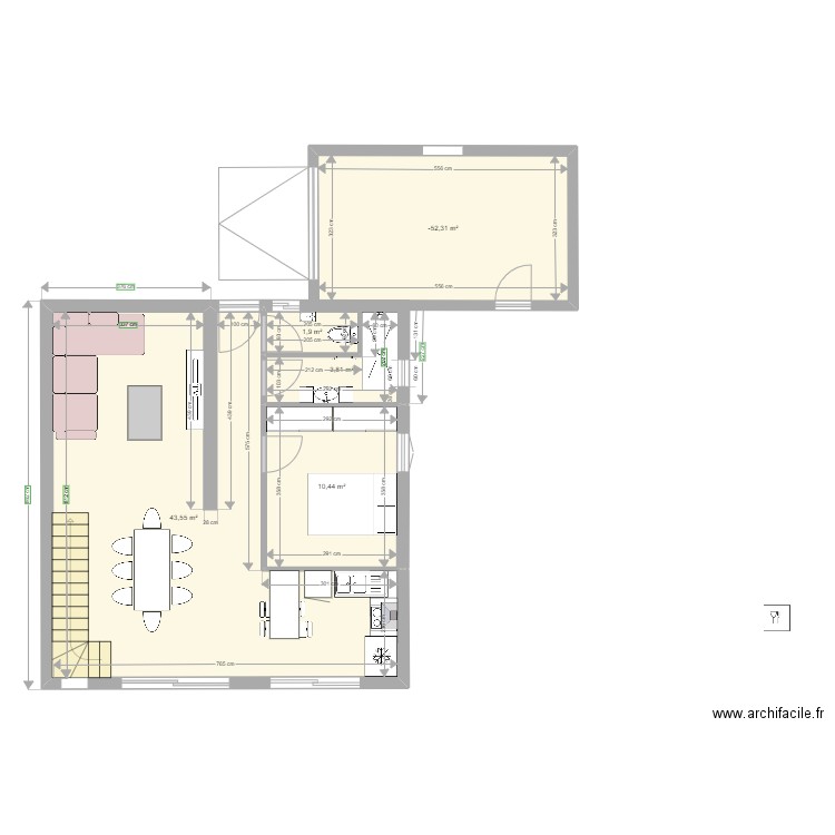 RIEU. Plan de 5 pièces et 78 m2