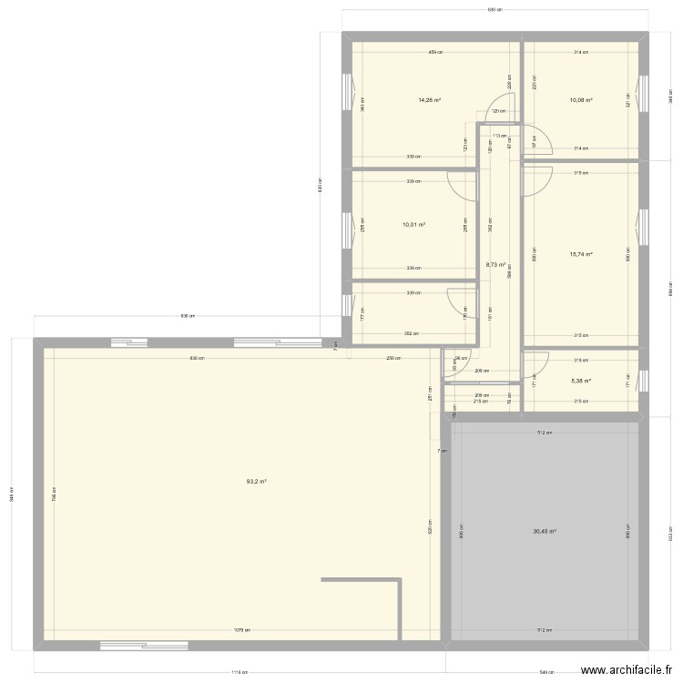 Maison. Plan de 8 pièces et 188 m2