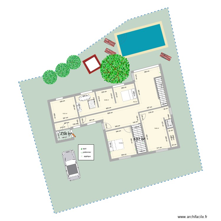 maison1. Plan de 12 pièces et 231 m2