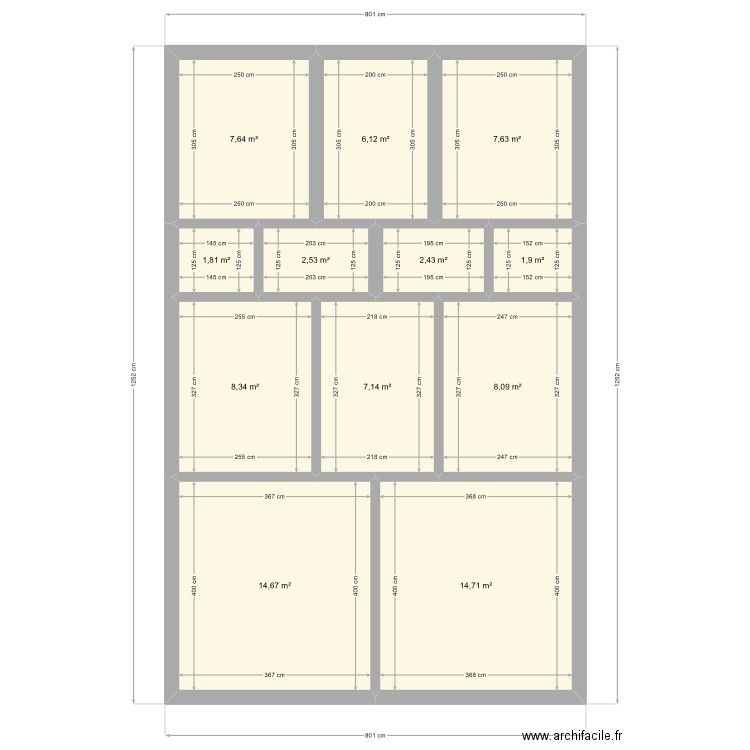 45m2. Plan de 12 pièces et 83 m2