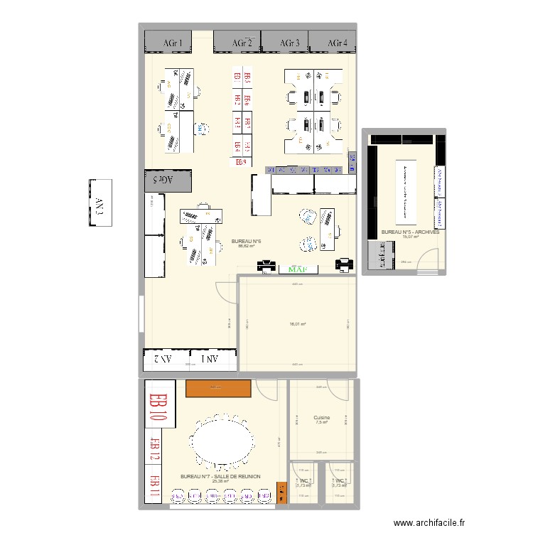 NOISEAU. Plan de 7 pièces et 154 m2