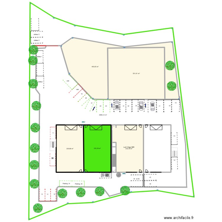 montauroux. Plan de 16 pièces et 2540 m2