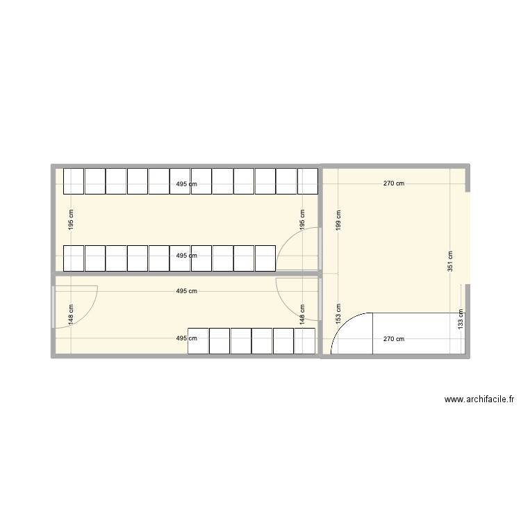 vestiaire ouvert. Plan de 0 pièce et 0 m2