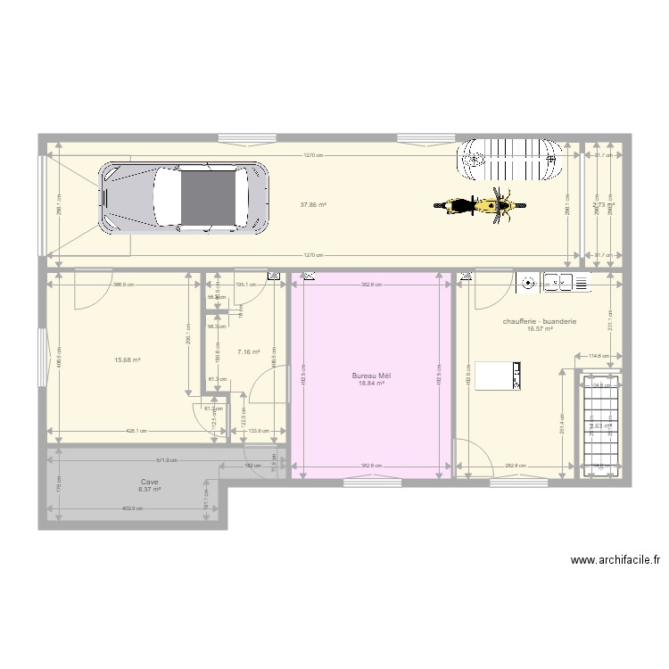 Mazerolles. Plan de 18 pièces et 216 m2