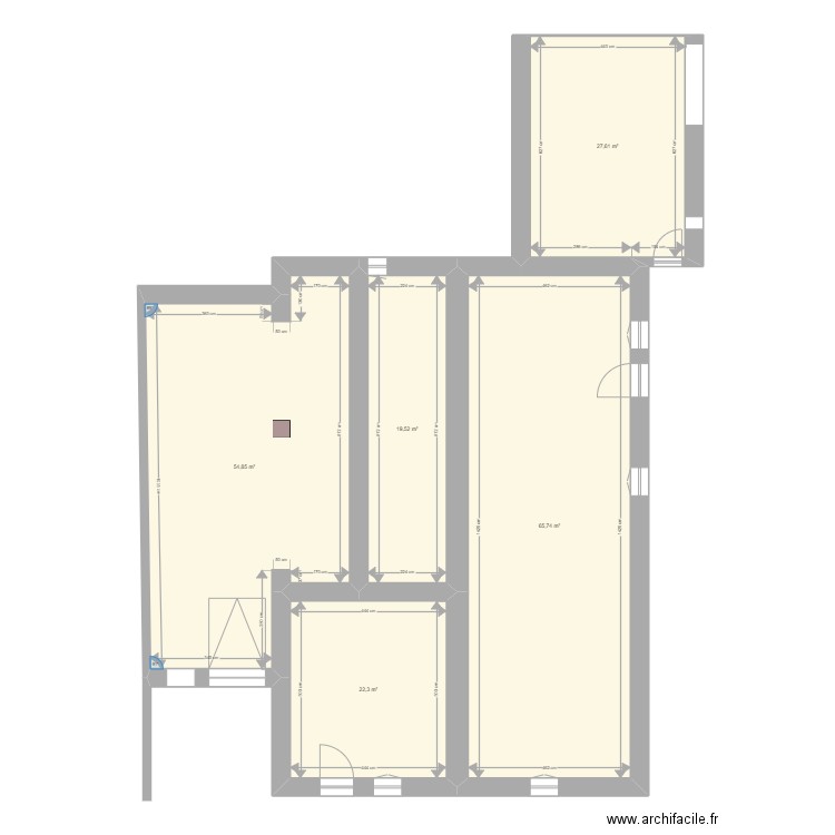 mesures 3. Plan de 8 pièces et 628 m2