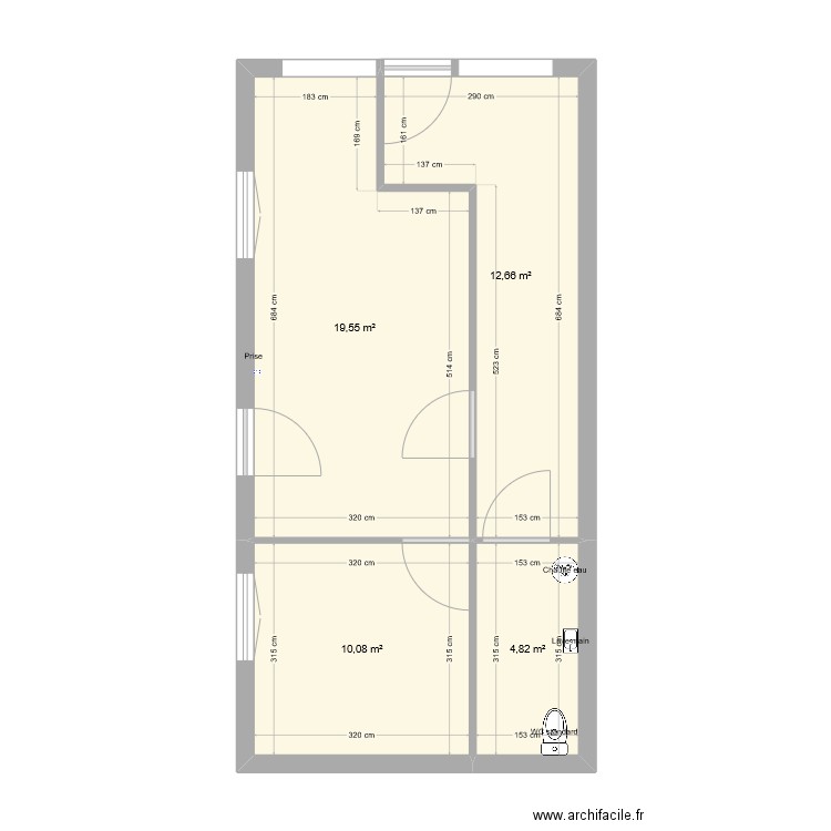 Local médical actuel. Plan de 4 pièces et 47 m2