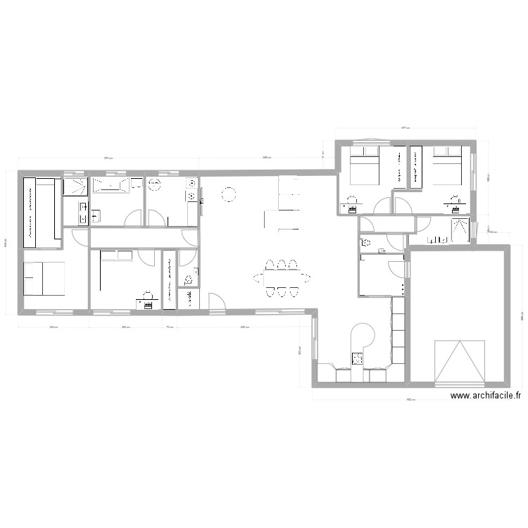 Calmont variante. Plan de 14 pièces et 177 m2