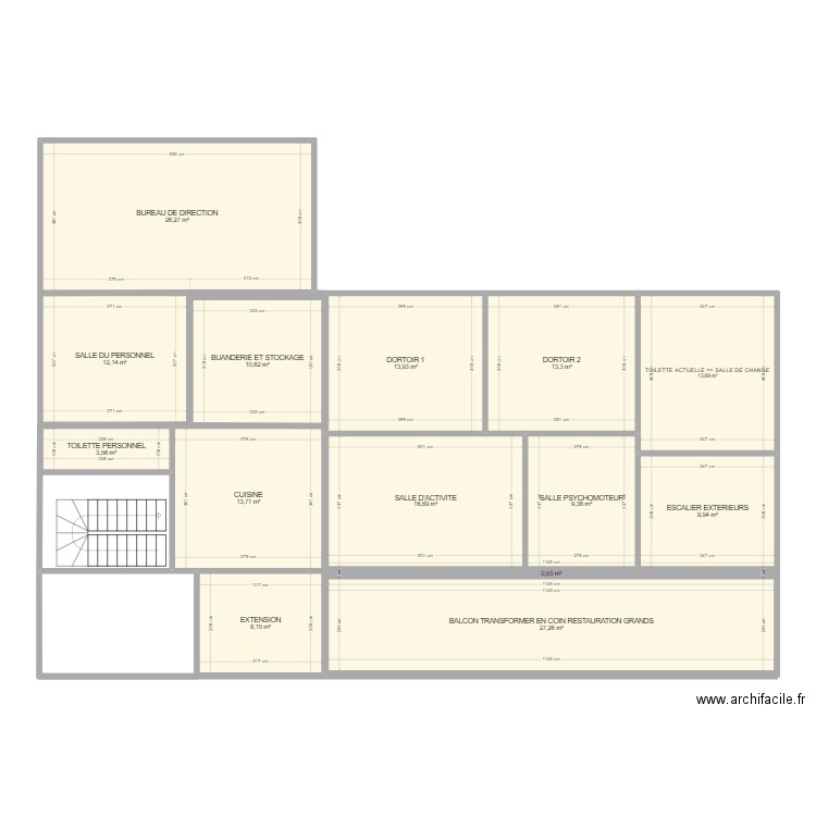 ROCHE CARREE R-1. Plan de 14 pièces et 180 m2