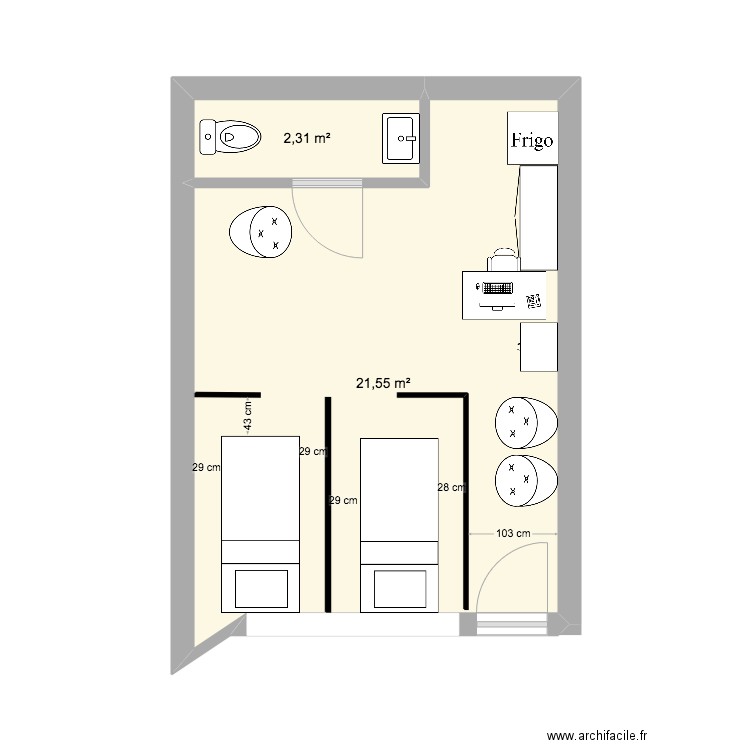 local caro  2. Plan de 0 pièce et 0 m2