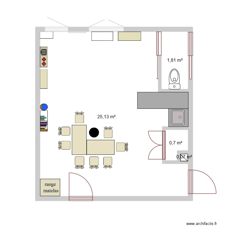 local 25-31 mois. Plan de 4 pièces et 28 m2