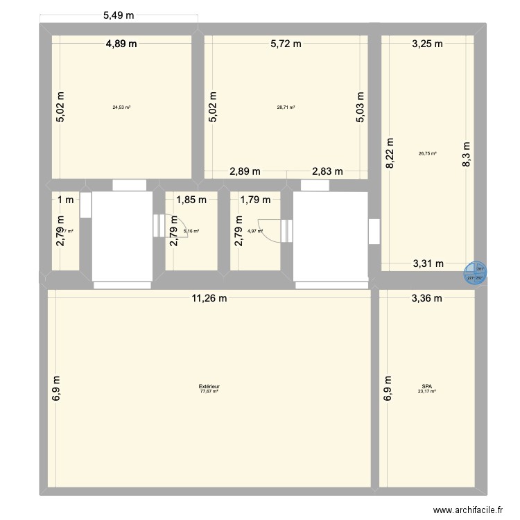 Lussas. Plan de 14 pièces et 338 m2