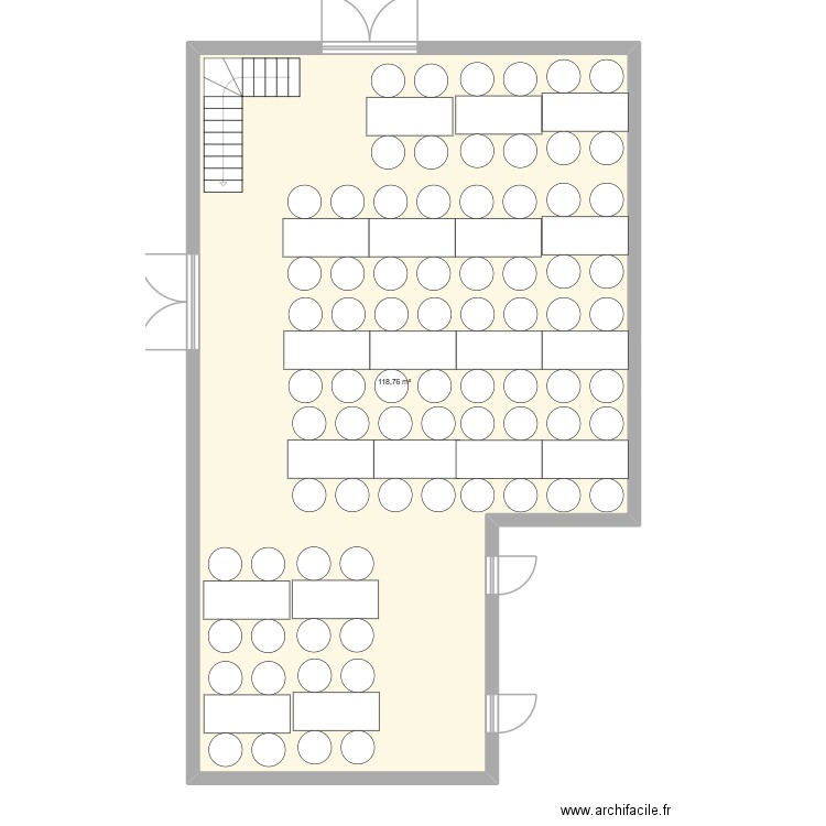 plan de table. Plan de 1 pièce et 119 m2