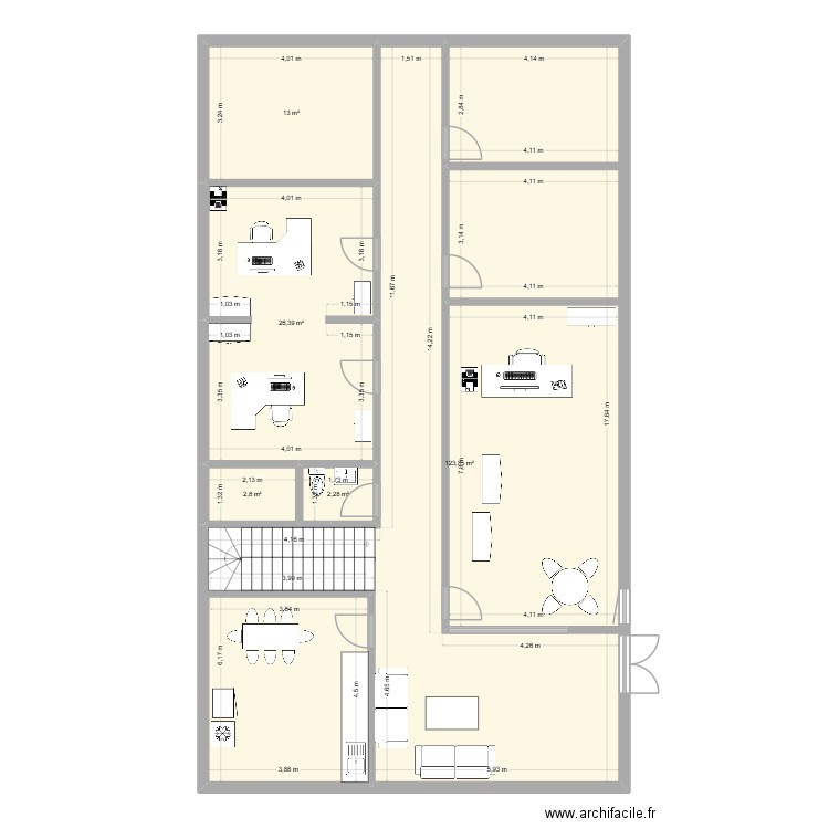 bureaux rdc. Plan de 5 pièces et 168 m2