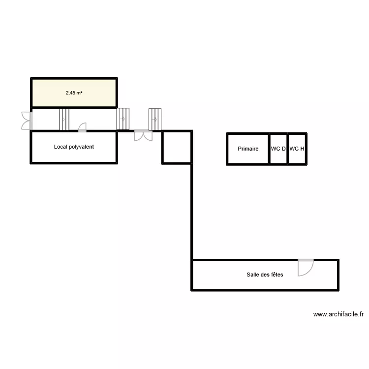 rez de chauss&eacute;e. Plan de 7 pièces et 13 m²