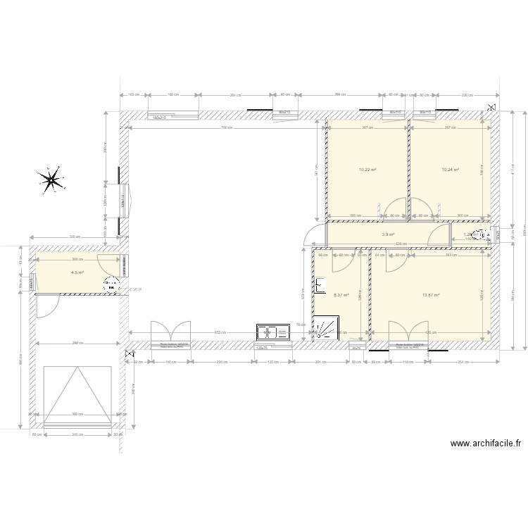 Maison nue et ouvertures mur 31 placard. Plan de 0 pièce et 0 m2